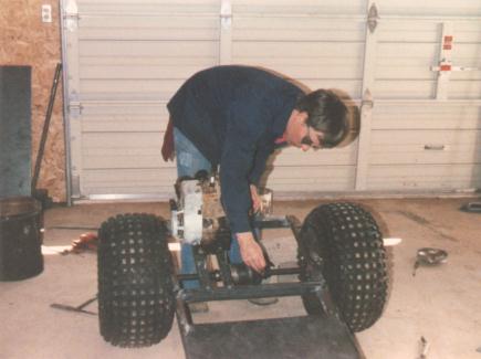 gocart3.jpg (20112 bytes)